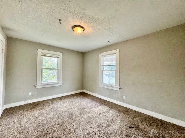 200 E Siebenthaler Avenue, Dayton, OH 45405