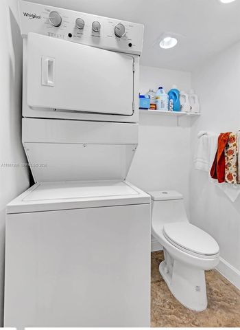 9240 Fontainebleau Blvd 506, Miami, FL 33172