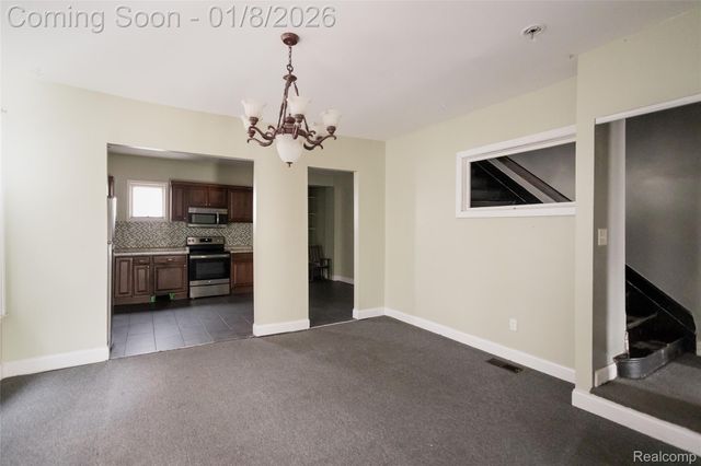 376 W Grand Boulevard, Detroit, MI 48216