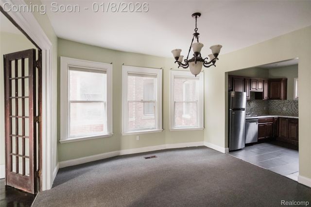 376 W Grand Boulevard, Detroit, MI 48216