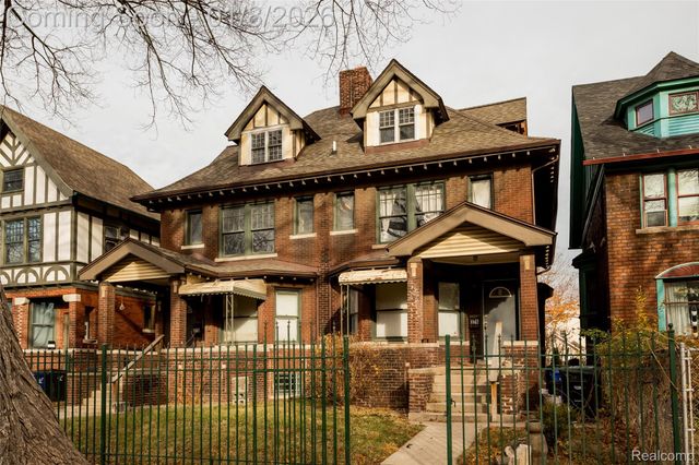 376 W Grand Boulevard, Detroit, MI 48216