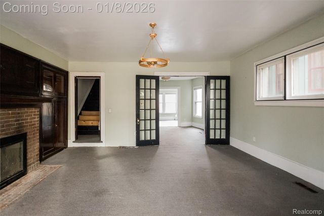 376 W Grand Boulevard, Detroit, MI 48216