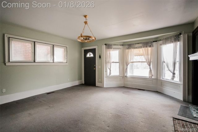 376 W Grand Boulevard, Detroit, MI 48216