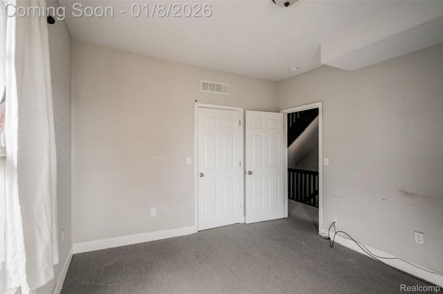 376 W Grand Boulevard, Detroit, MI 48216