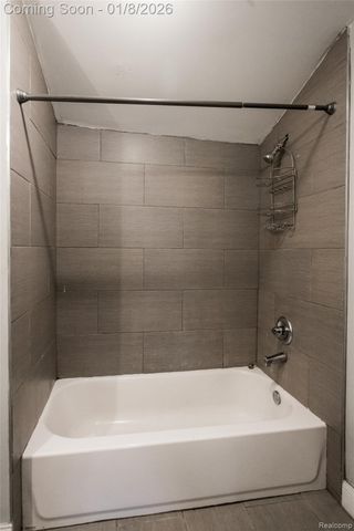 376 W Grand Boulevard, Detroit, MI 48216