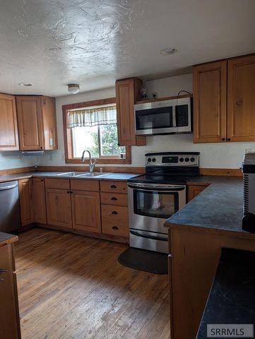 3235 S 5000 W, Driggs, ID 83422