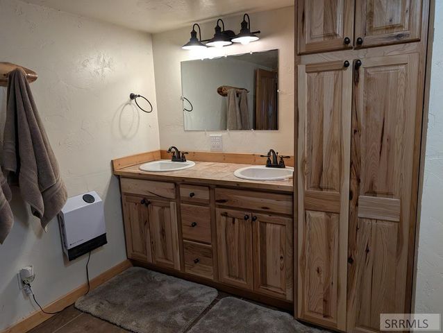 3235 S 5000 W, Driggs, ID 83422