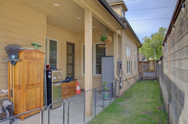 1112 E 36th Street, Tulsa, OK 74105
