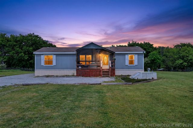 5860 W 573 Road, Chouteau, OK 74337
