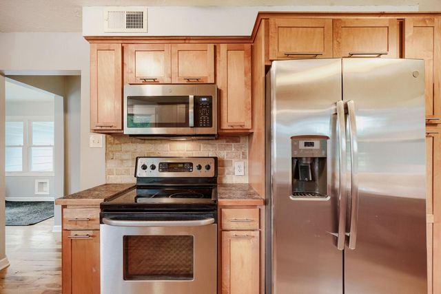 3705 Abbott Avenue N, Robbinsdale, MN 55422