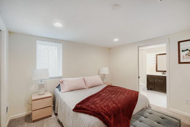 3705 Abbott Avenue N, Robbinsdale, MN 55422