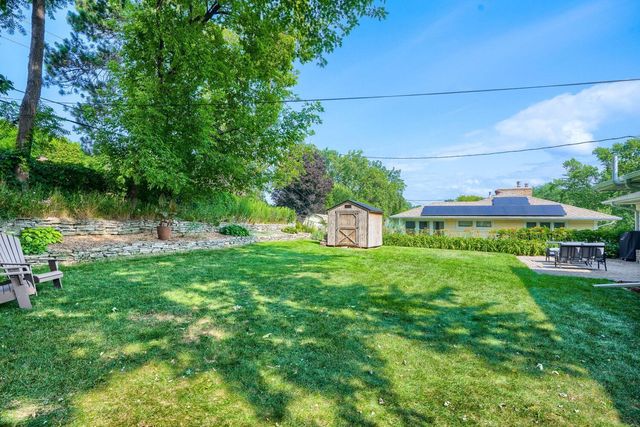 3705 Abbott Avenue N, Robbinsdale, MN 55422