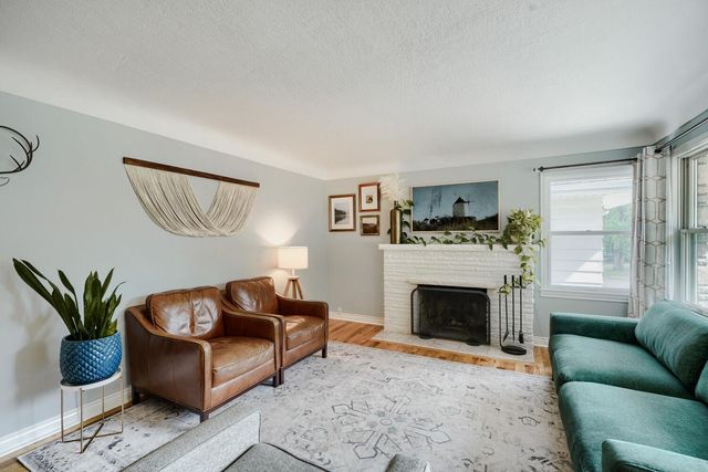 3705 Abbott Avenue N, Robbinsdale, MN 55422