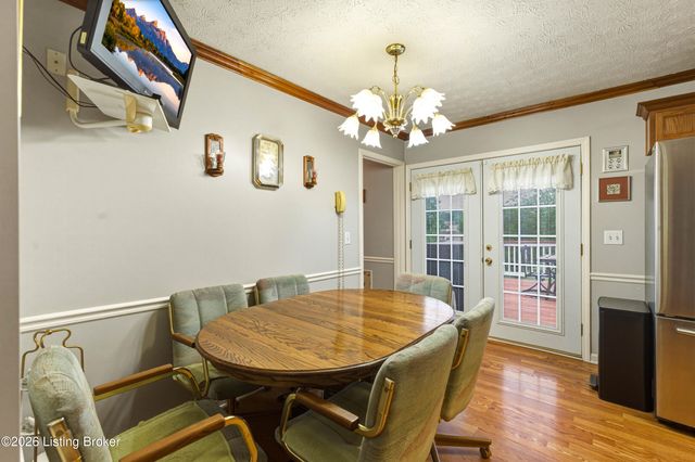 577 Winter Dr, Taylorsville, KY 40071