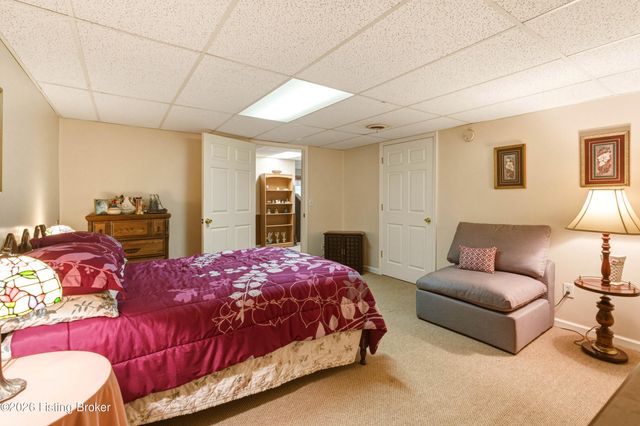 577 Winter Dr, Taylorsville, KY 40071