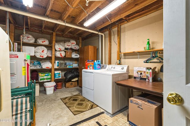 577 Winter Dr, Taylorsville, KY 40071
