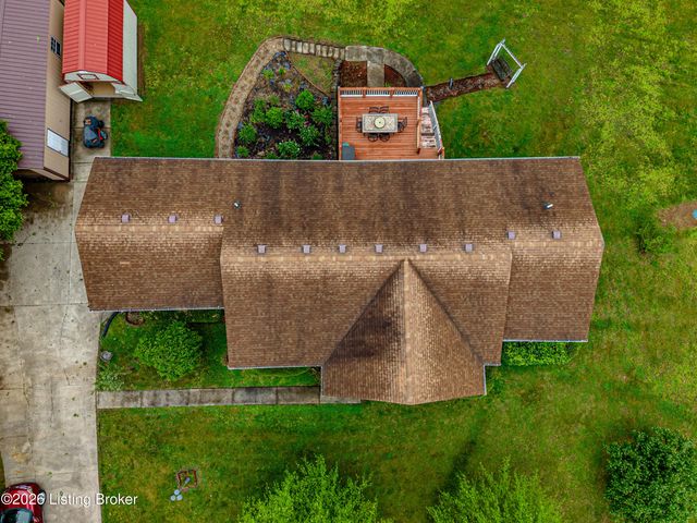577 Winter Dr, Taylorsville, KY 40071
