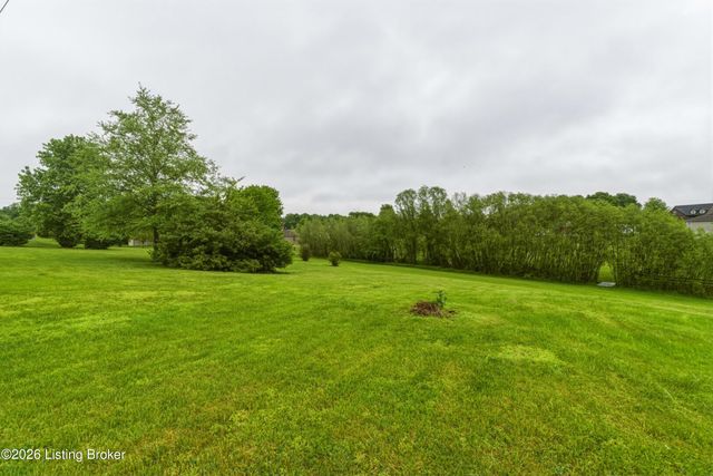 577 Winter Dr, Taylorsville, KY 40071