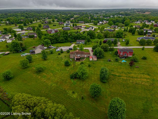 577 Winter Dr, Taylorsville, KY 40071