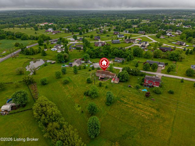 577 Winter Dr, Taylorsville, KY 40071
