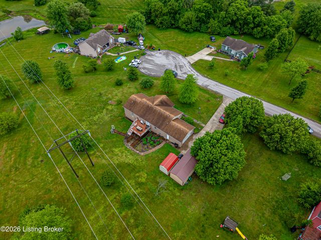 577 Winter Dr, Taylorsville, KY 40071