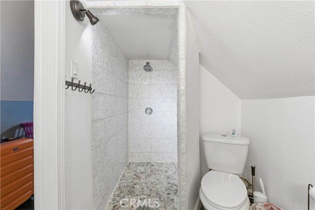 12232 Truesdale, Sun Valley (los Angeles), CA 91352