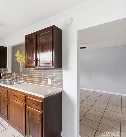 12232 Truesdale, Sun Valley (los Angeles), CA 91352