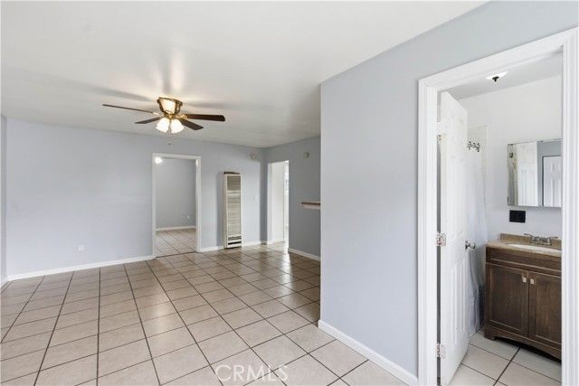 12232 Truesdale, Sun Valley (los Angeles), CA 91352