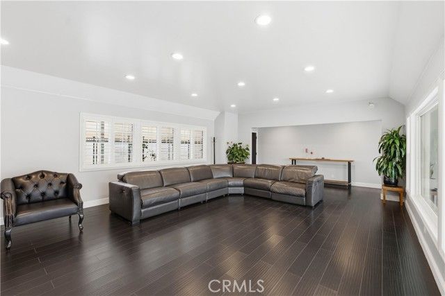 12232 Truesdale, Sun Valley (los Angeles), CA 91352