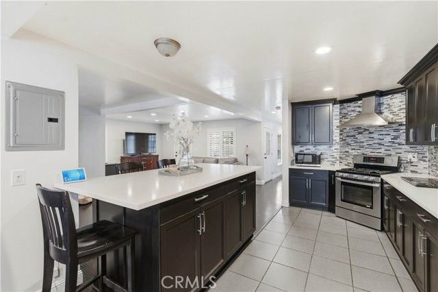 12232 Truesdale, Sun Valley (los Angeles), CA 91352