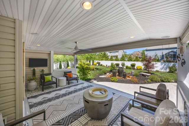 6727 Heritage Orchard Way, Huntersville, NC 28078