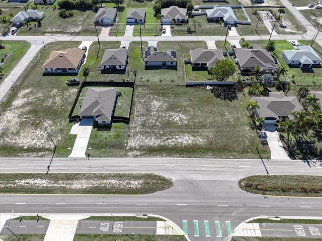 2002 Kismet PKWY W, Cape Coral, FL 33993