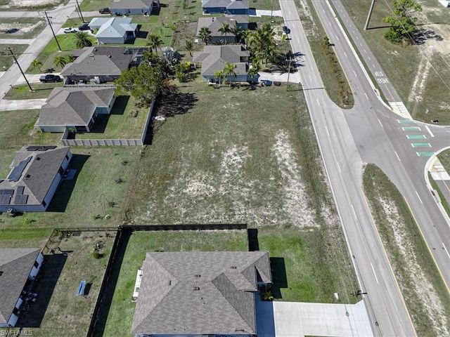 2002 Kismet PKWY W, Cape Coral, FL 33993