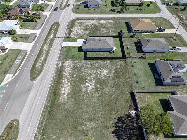 2002 Kismet PKWY W, Cape Coral, FL 33993