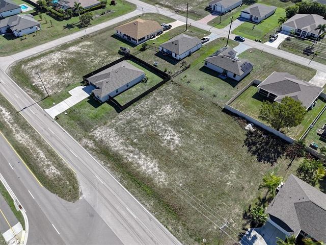 2002 Kismet PKWY W, Cape Coral, FL 33993