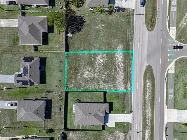 2002 Kismet PKWY W, Cape Coral, FL 33993