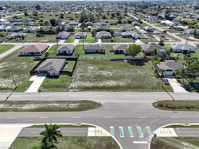 2002 Kismet PKWY W, Cape Coral, FL 33993
