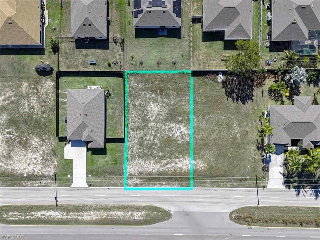 2002 Kismet PKWY W, Cape Coral, FL 33993