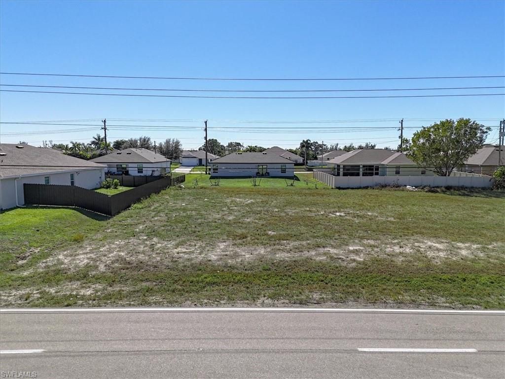 2002 Kismet PKWY W, CAPE CORAL, FL 33993 — photo 2