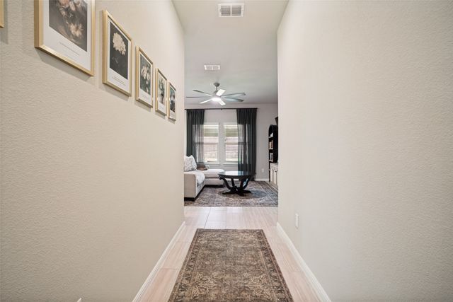 1336 Dillard Creek Drive, Fort Worth, TX 76247