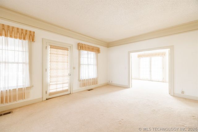 1320 S Wheeling Avenue, Tulsa, OK 74104