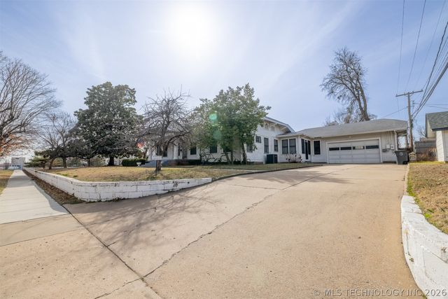 1320 S Wheeling Avenue, Tulsa, OK 74104
