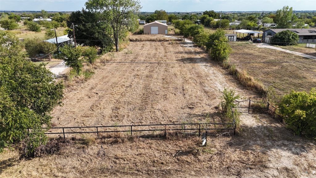 8928 Johns Road, Alvarado, TX 76009 — photo 3