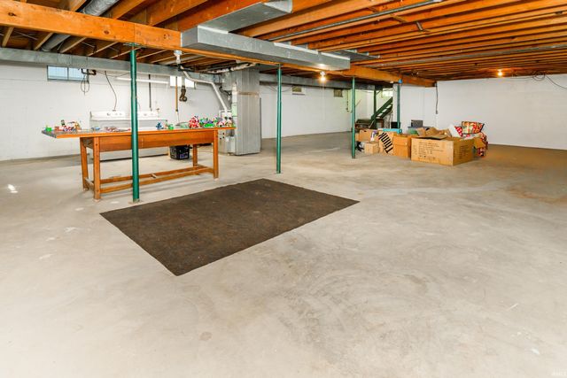 3910 E 10 Street, Bloomington, IN 47408