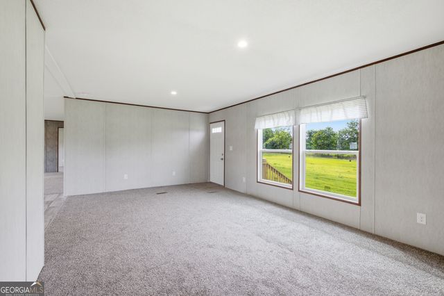 244 Ivey Hall Clark Road, Garfield, GA 30425