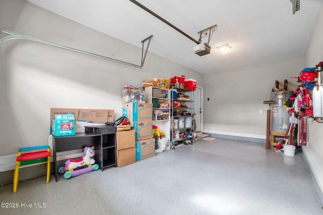 1808 Fox Den Way, Greenville, NC 27858