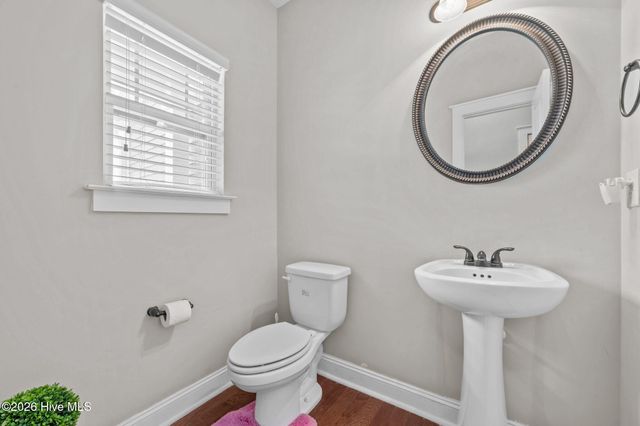 1808 Fox Den Way, Greenville, NC 27858