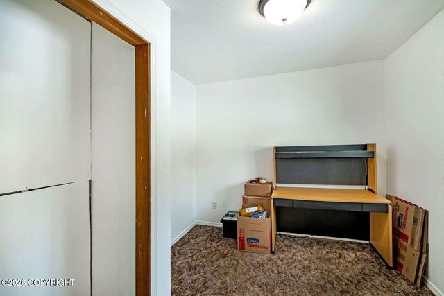 6630 W Beverly Lake Road, Wasilla, AK 99623