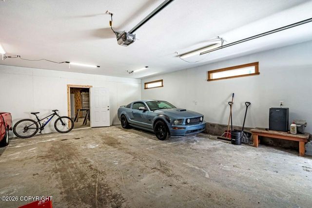 6630 W Beverly Lake Road, Wasilla, AK 99623