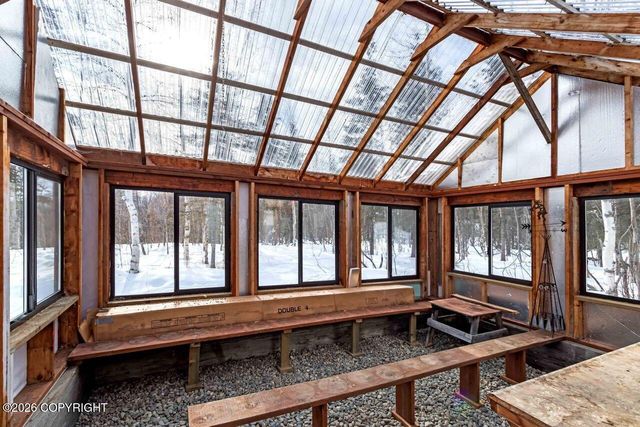 6630 W Beverly Lake Road, Wasilla, AK 99623